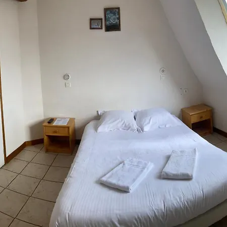 Hotel De 3*