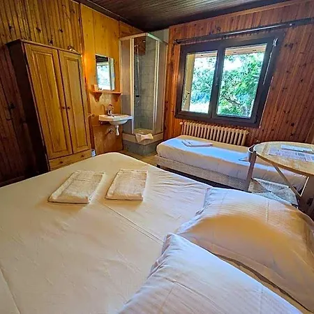 Hotel De 3*